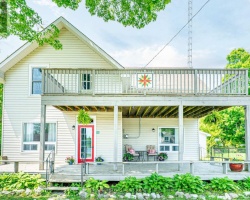 Cottage for Sale on Balsam Lake
