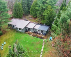 Cottage for Sale on Kashagawigamog Lake