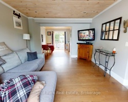 Property for Sale on 2 - 335 WELLINGTON STREET N, 