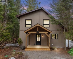 Cottage for Sale on Irondale Lake