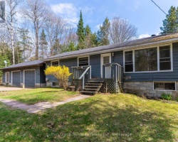 Cottage for Sale on Big East Lake