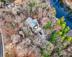Cottage for Sale on Muskoka River