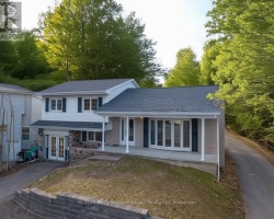 Property for Sale on 2 William Street, Parry Sound