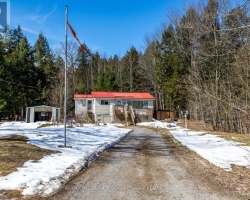 Property for Sale on 436 Kennedy Drive, Trent Lakes
